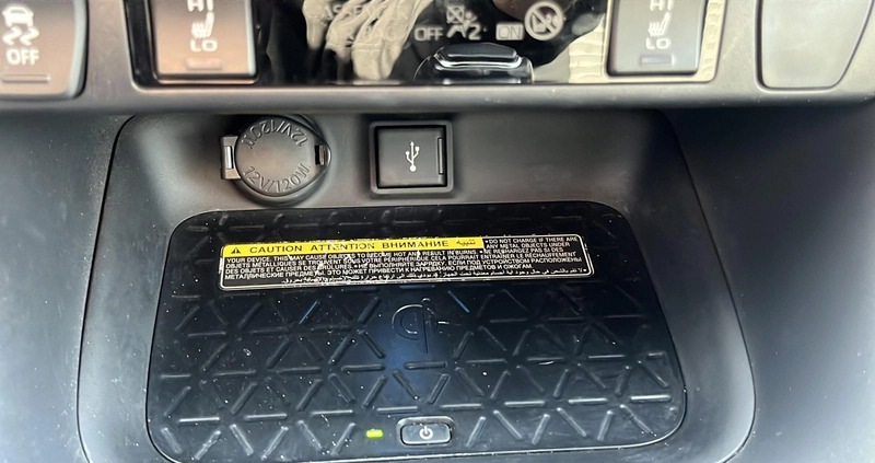 Toyota RAV4 cena 178900 przebieg: 48975, rok produkcji 2021 z Nowy Wiśnicz małe 379